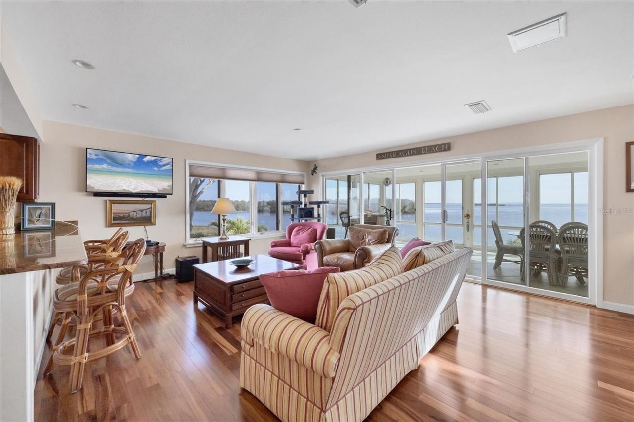 16 Tidy Island Boulevard, Unit 16, Bradenton, FL 34210 Photo