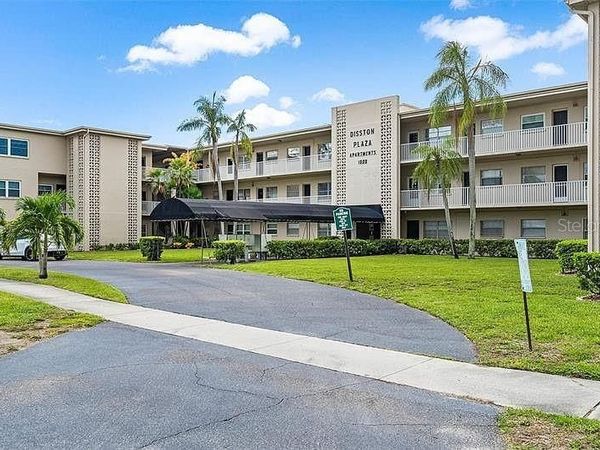 1000 49TH STREET N, Unit 311, ST PETERSBURG, FL 33710