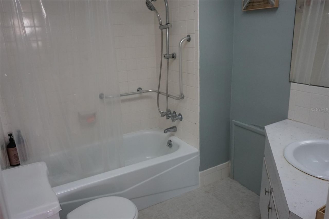 1000 49th Street N, Unit 311, Saint Petersburg, FL 33710 Photo