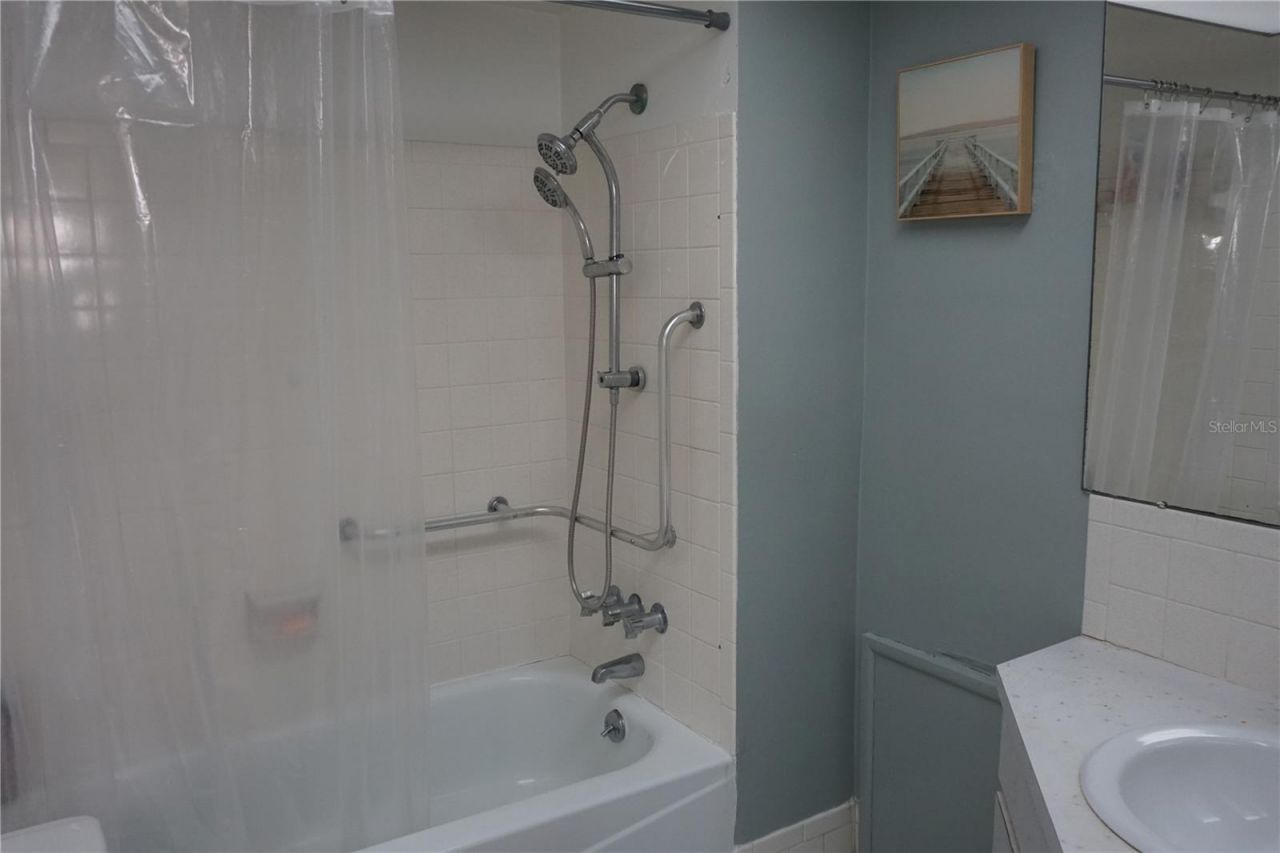 1000 49th Street N, Unit 311, Saint Petersburg, FL 33710 Photo