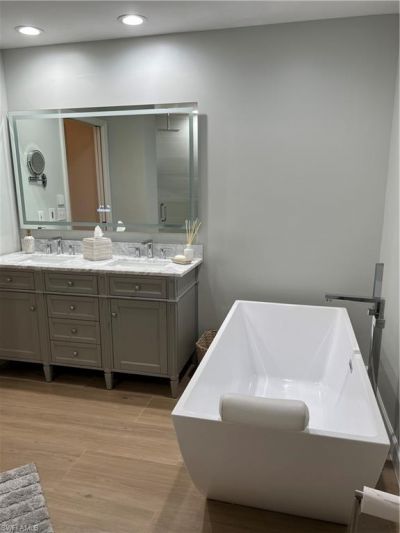 901 Egrets Run, Unit 4-102, Naples, FL 34108 Photo