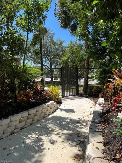 901 Egrets Run, Unit 4-102, Naples, FL 34108 Photo