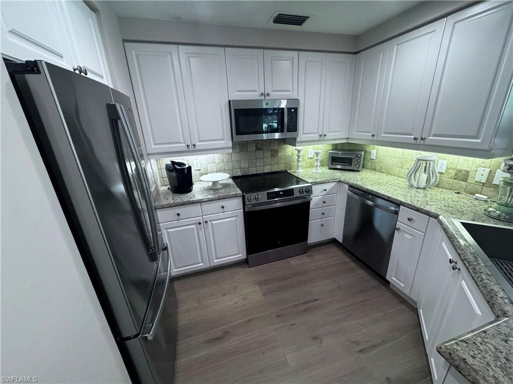 901 Egrets Run, Unit 4-102, Naples, FL 34108 Photo