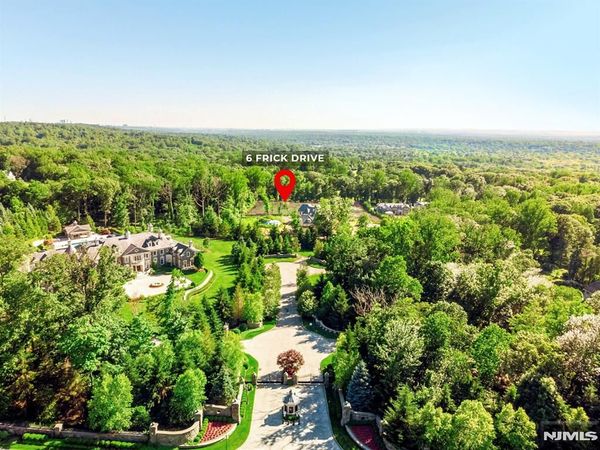 6 Frick Drive, DEMAREST, NJ 07627