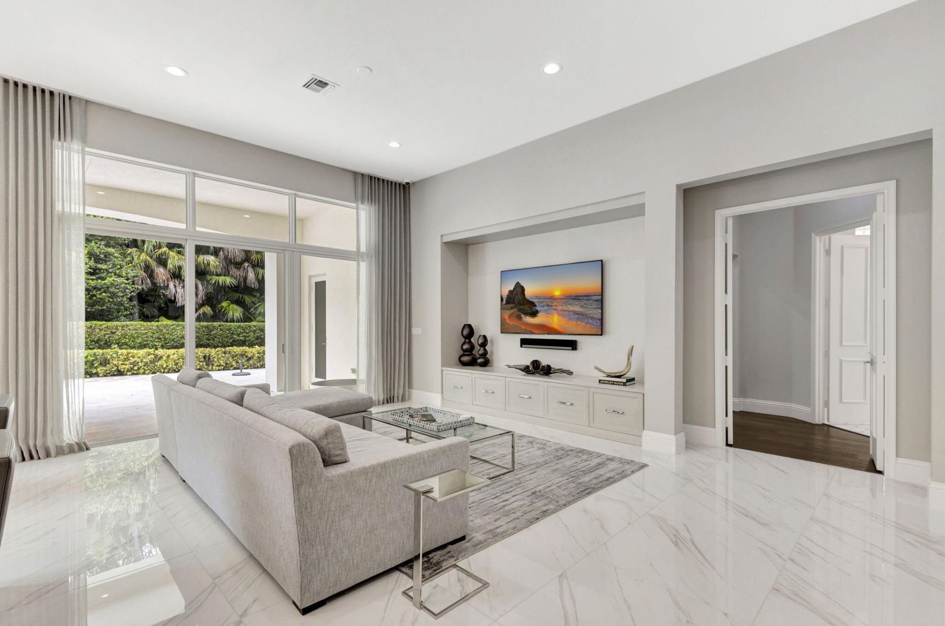 184 Viera Drive, Palm Beach Gardens, FL 33418 Photo