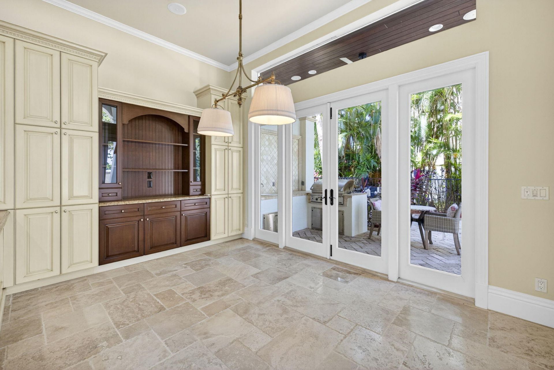 4002 S Ocean Boulevard, Highland Beach, FL 33487 Photo