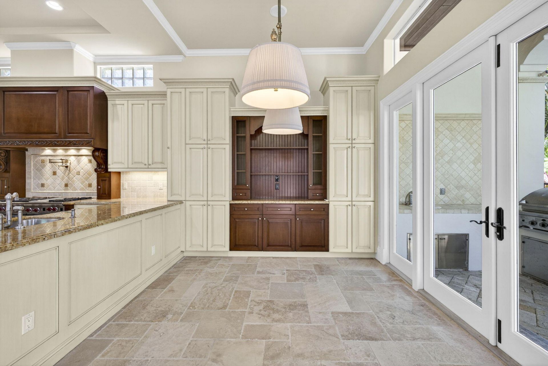 4002 S Ocean Boulevard, Highland Beach, FL 33487 Photo