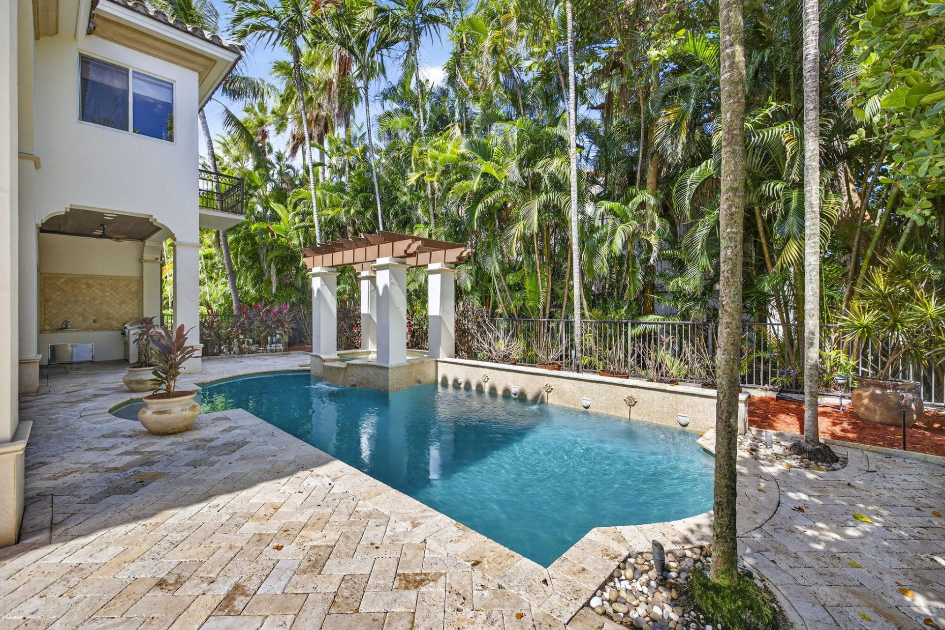 4002 S Ocean Boulevard, Highland Beach, FL 33487 Photo