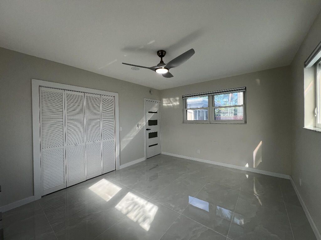 1042 Tyler Street, Hollywood, FL 33019 Photo
