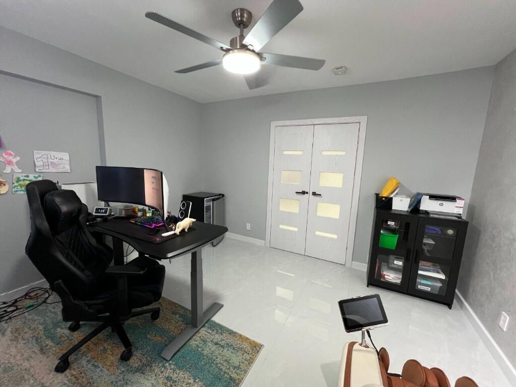 1042 Tyler Street, Hollywood, FL 33019 Photo