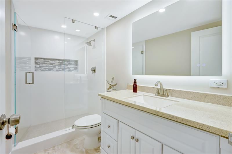 2000 S Ocean Drive, Unit 407, Fort Lauderdale, FL 33316 Photo