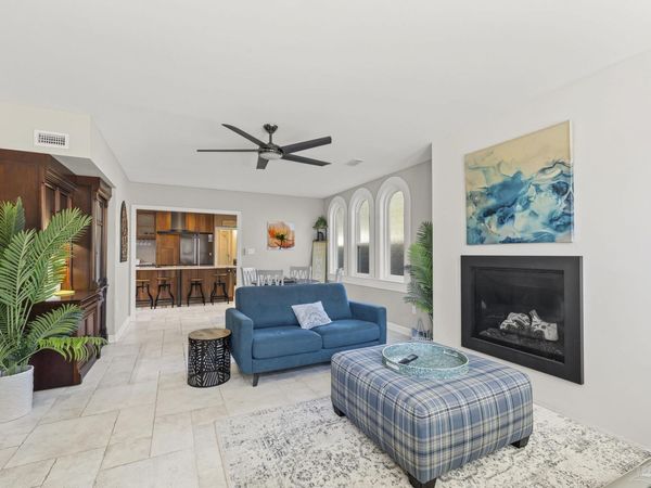 129 Country Club Rd, Pensacola, FL 32507