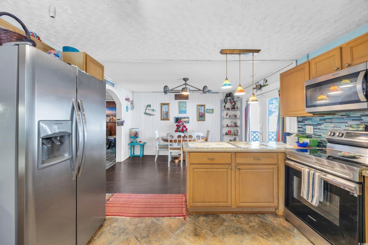 1616 Perrin Dr. Photo 17