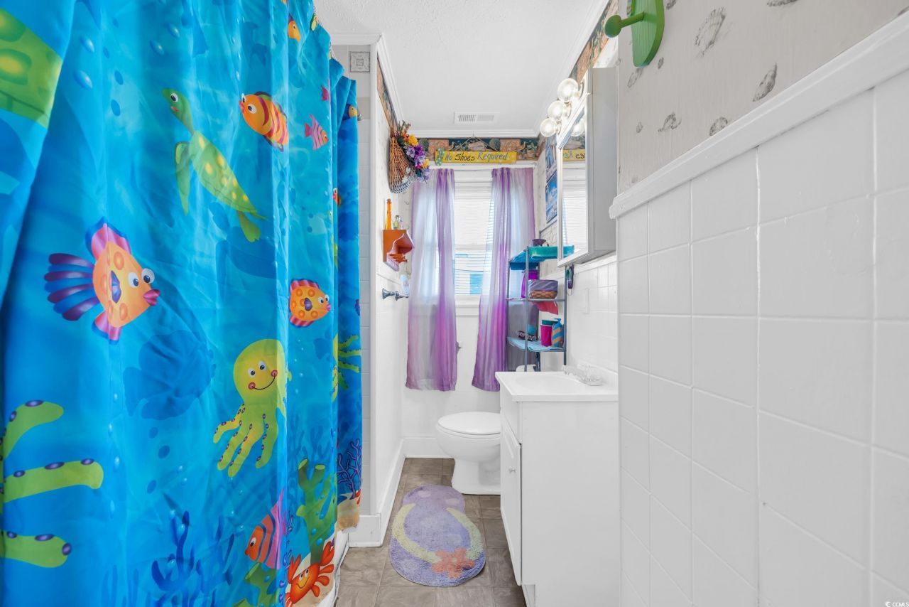 1616 Perrin Dr. Photo 7