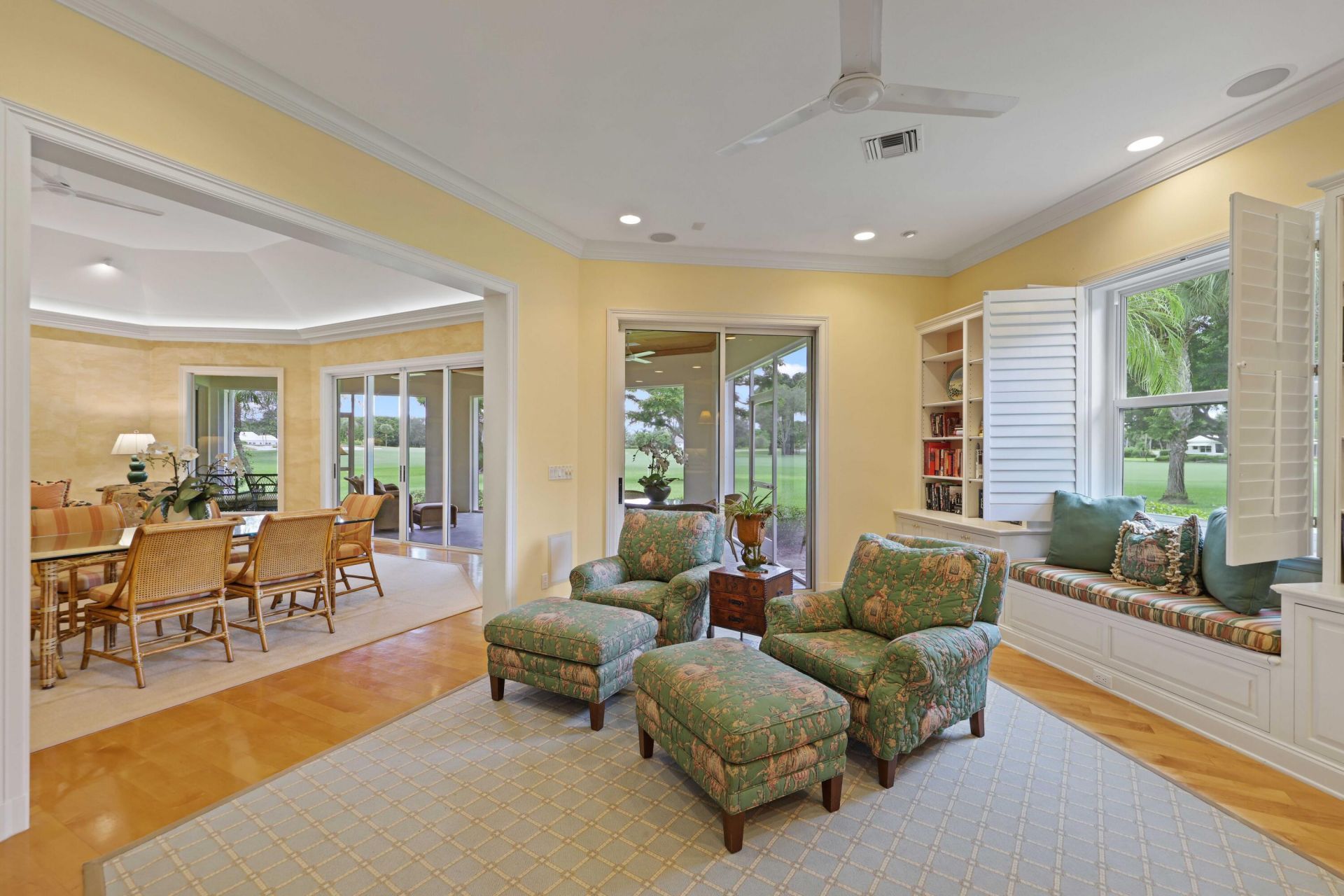 5 Country Road E, Unit A, Village of Golf, FL 33436 Photo