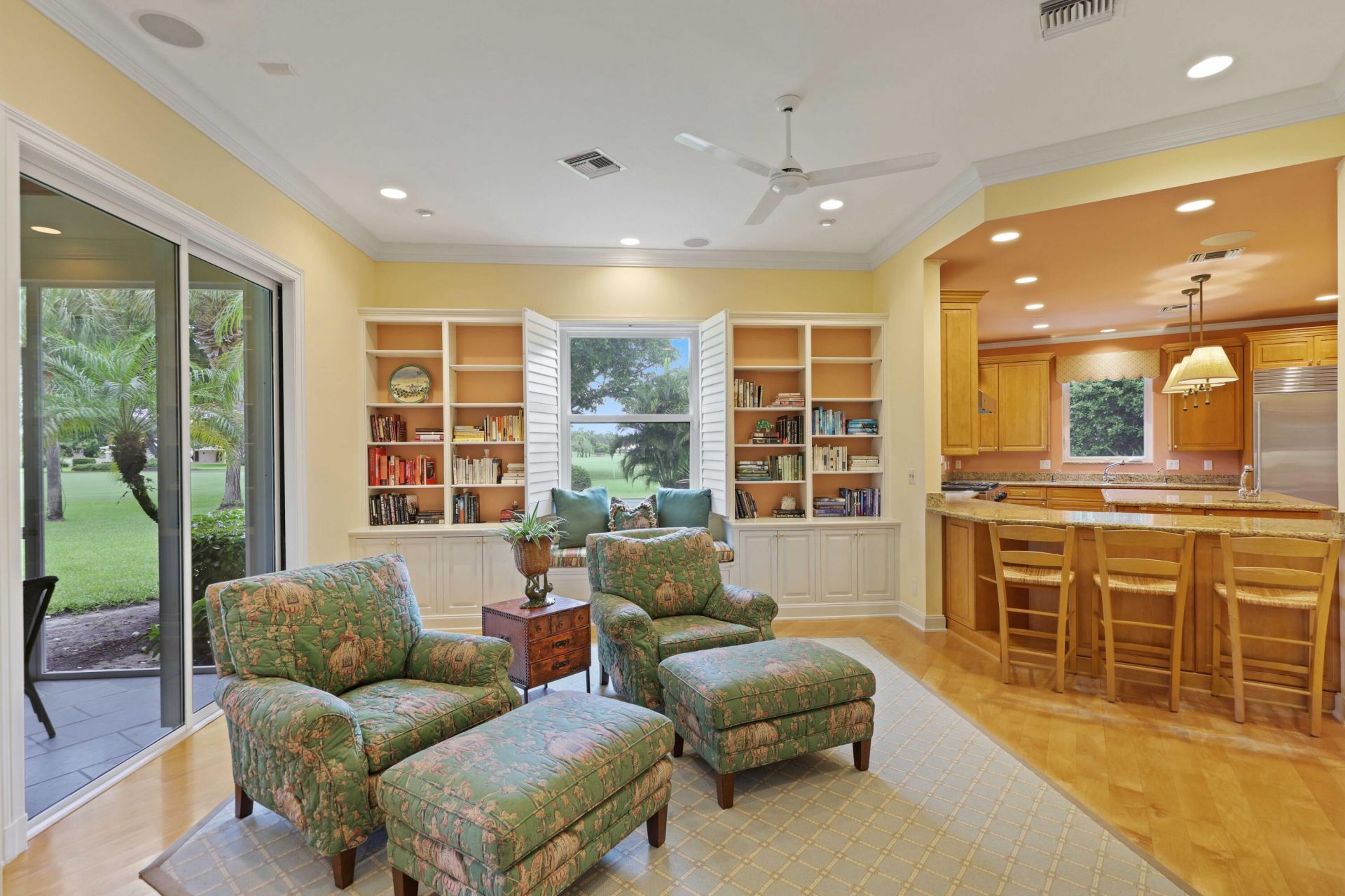 5 Country Road E, Unit A, Village of Golf, FL 33436 Photo