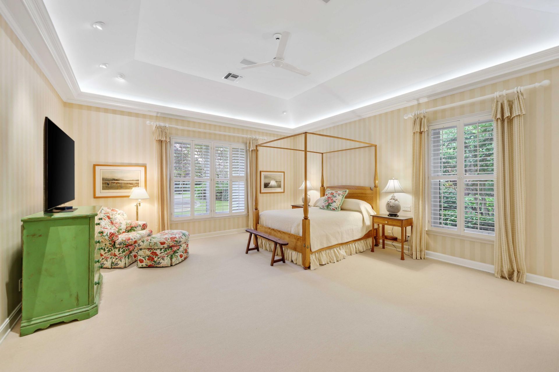 5 Country Road E, Unit A, Village of Golf, FL 33436 Photo