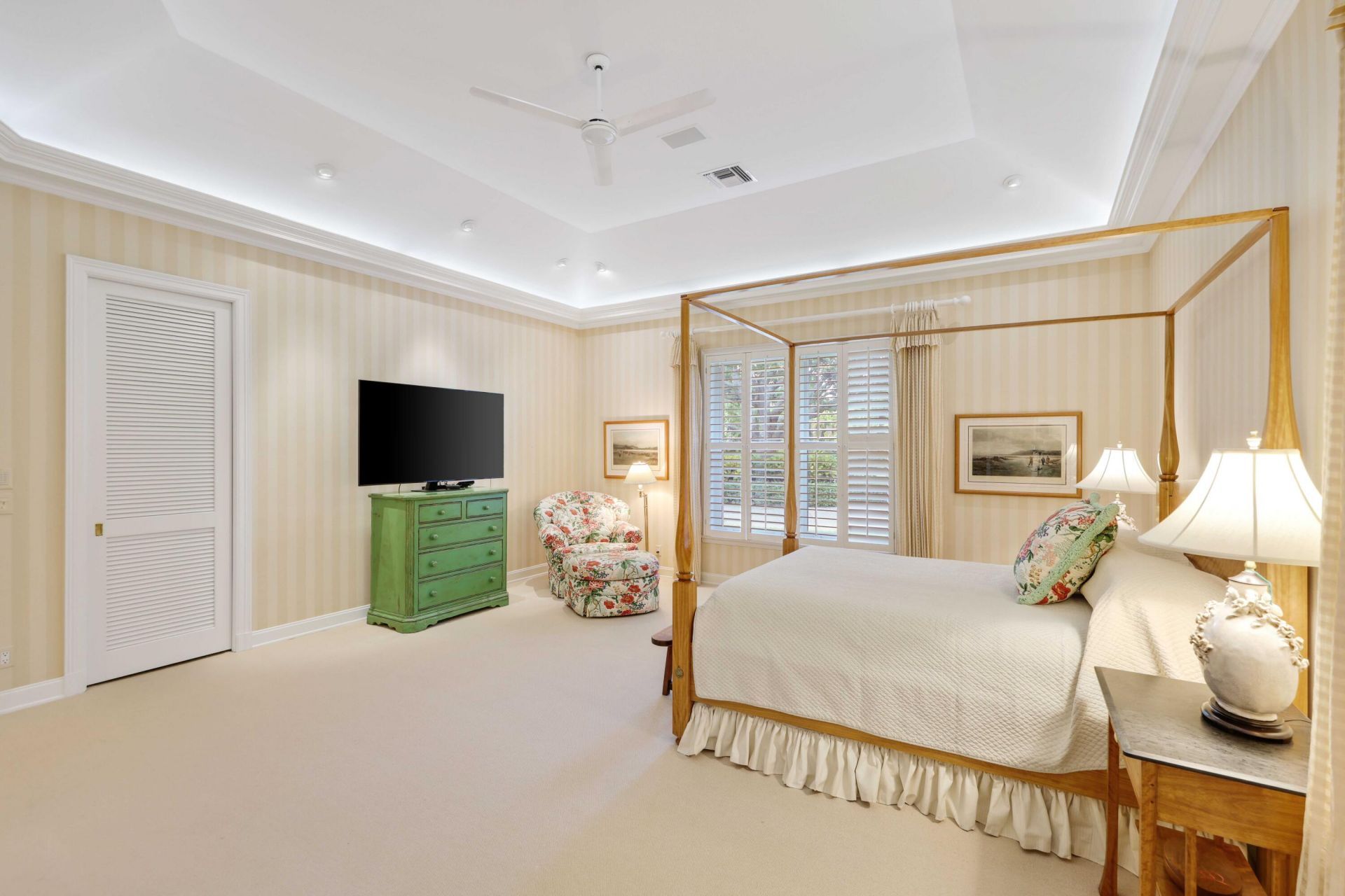 5 Country Road E, Unit A, Village of Golf, FL 33436 Photo