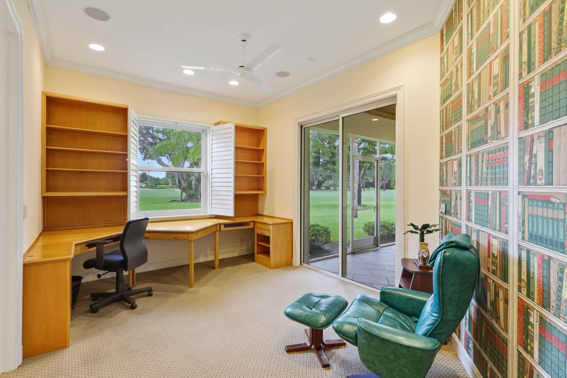 5 Country Road E, Unit A, Village of Golf, FL 33436 Photo