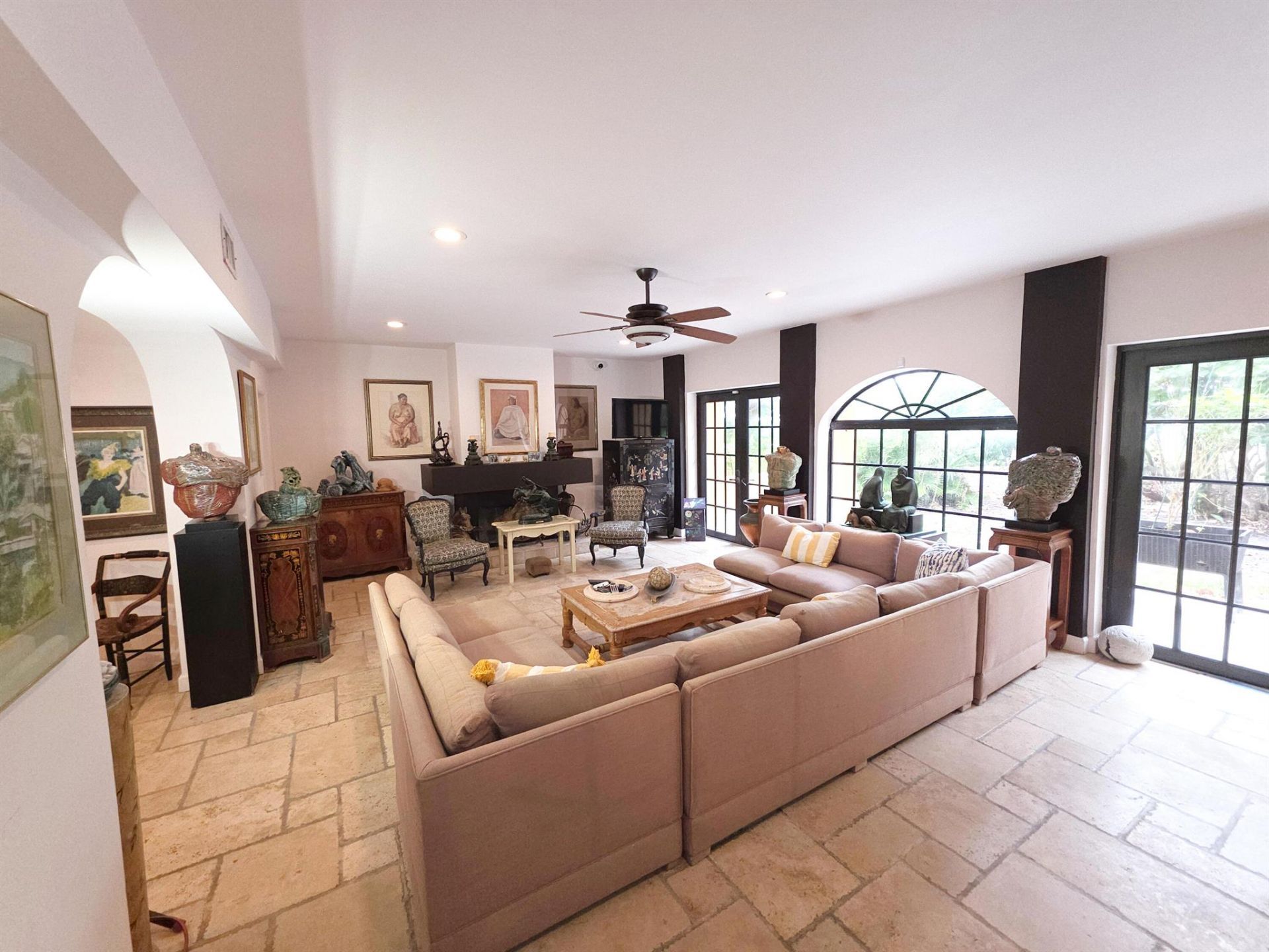 4200 N Surf Road, Hollywood, FL 33019 Photo