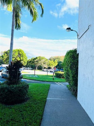 7400 NW 17th Street, Unit 205, Plantation, FL 33313 Photo