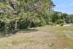 One Apple Street photo 4