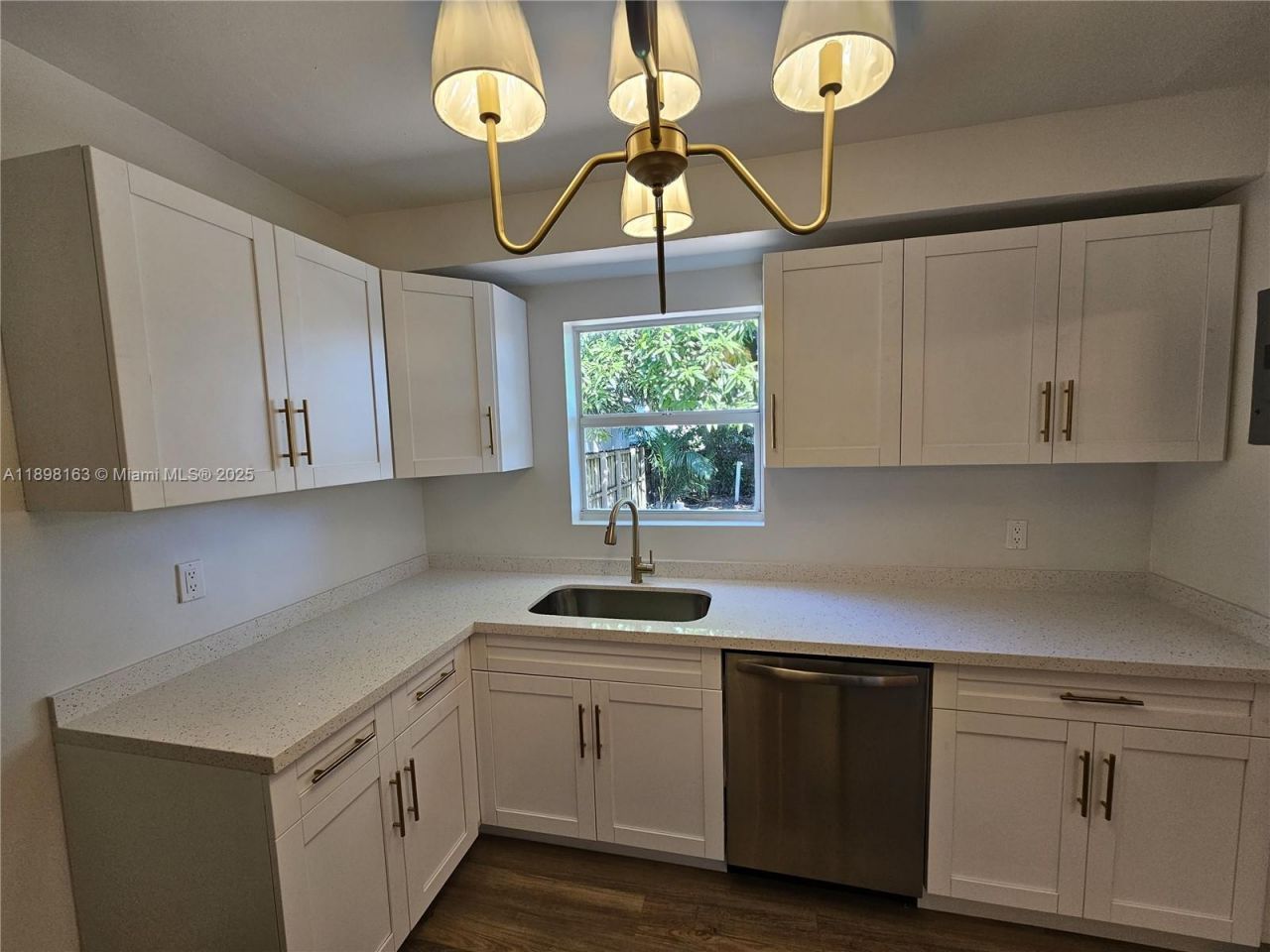 1915 Normandy Drive, Miami Beach, FL 33141 Photo