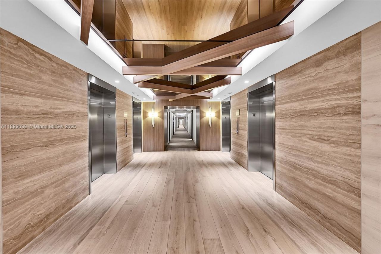 2301 Collins Ave, Unit 736, Miami Beach, FL 33139 Photo