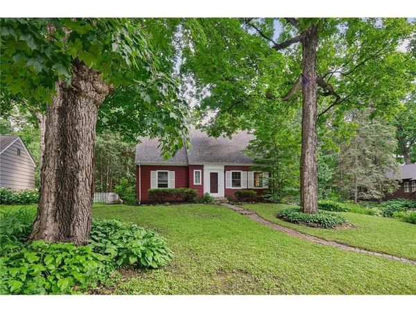 19135 Highland Avenue, Wayzata, MN 55391