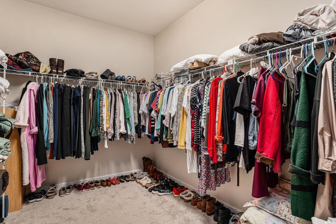 1111 N Blackmoor Dr. Photo 17