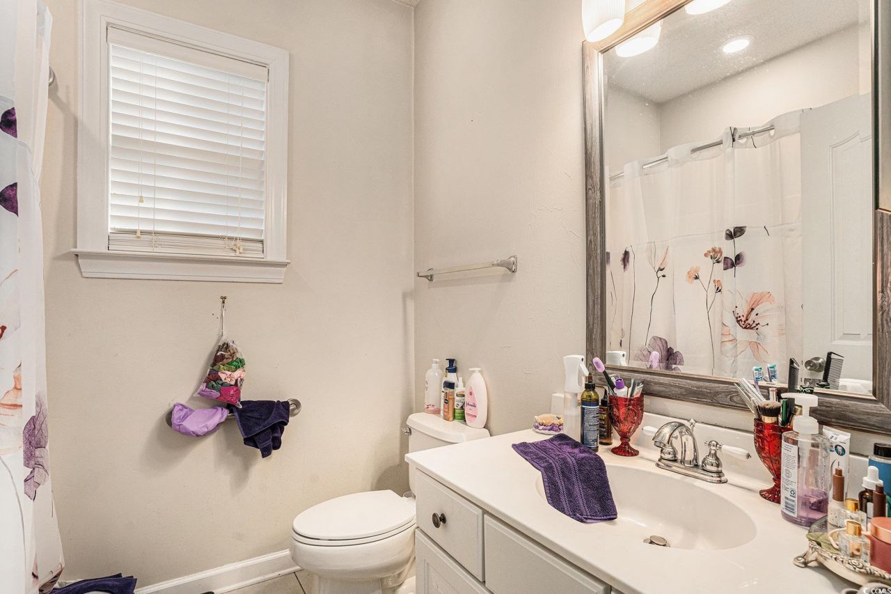 1111 N Blackmoor Dr. Photo 23