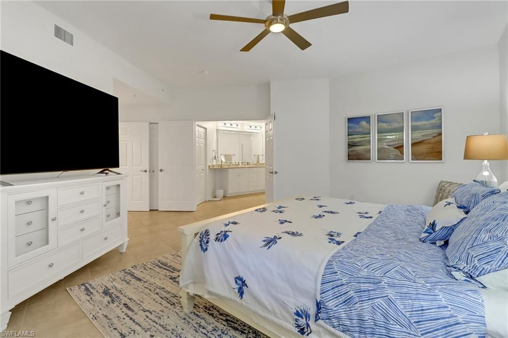 450 Bayfront Pl, Unit 4206, Naples, FL 34102 Photo