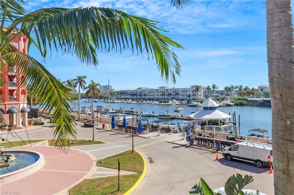 450 Bayfront Pl, Unit 4206, Naples, FL 34102 Photo