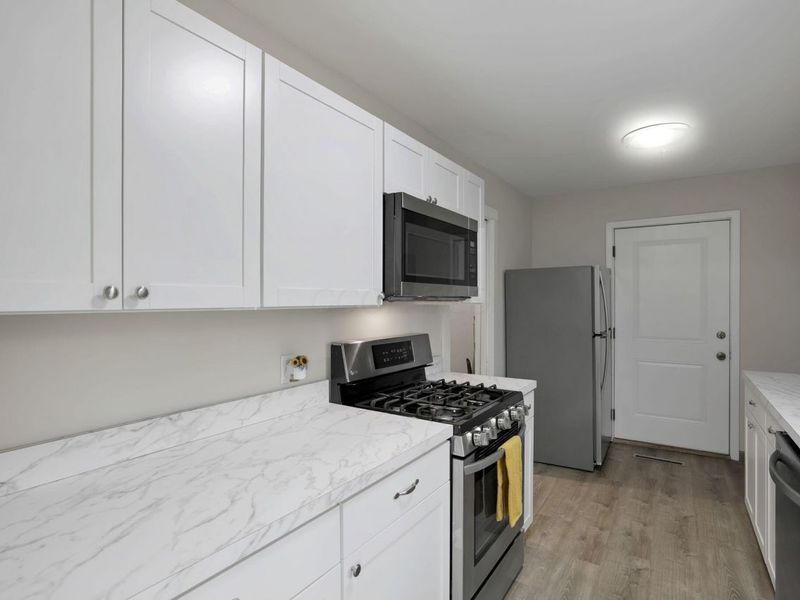 2963 Brownlee Avenue, Columbus, OH 43209 Photo 19