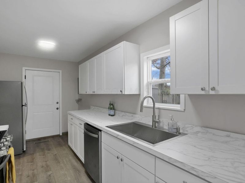 2963 Brownlee Avenue, Columbus, OH 43209 Photo 21