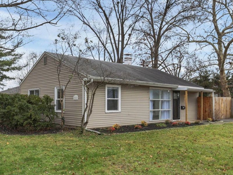 2963 Brownlee Avenue, Columbus, OH 43209 Photo 4