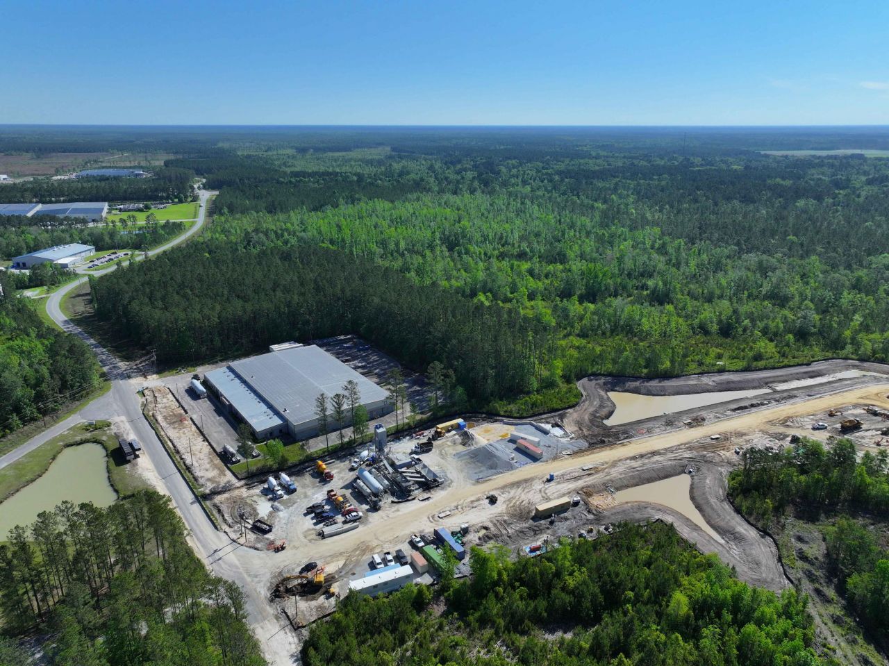 605 Bob Gifford Boulevard Photo 4