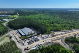 605 Bob Gifford Boulevard photo 4