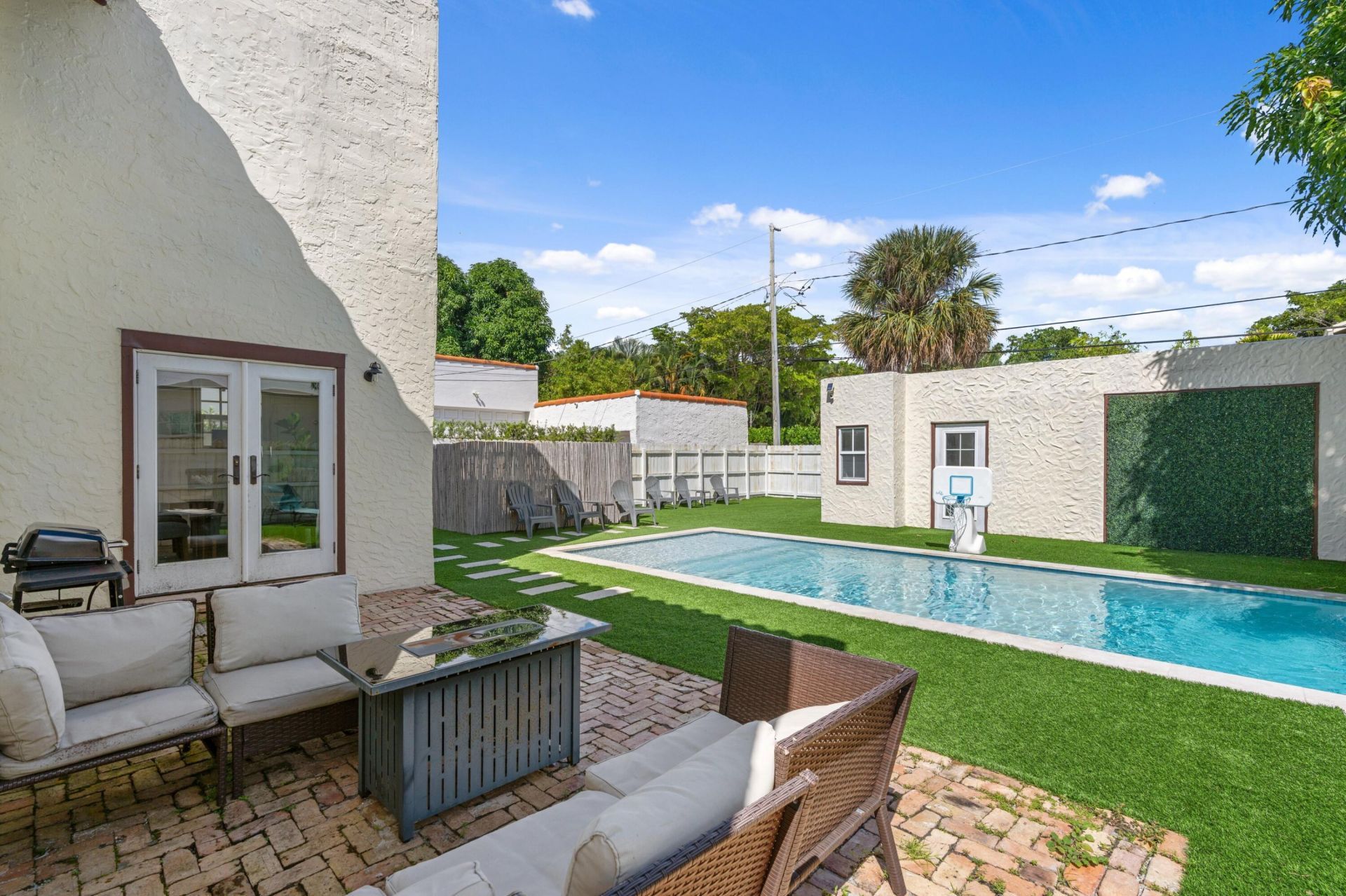 419 30th Street, West Palm Beach, FL 33407 Photo