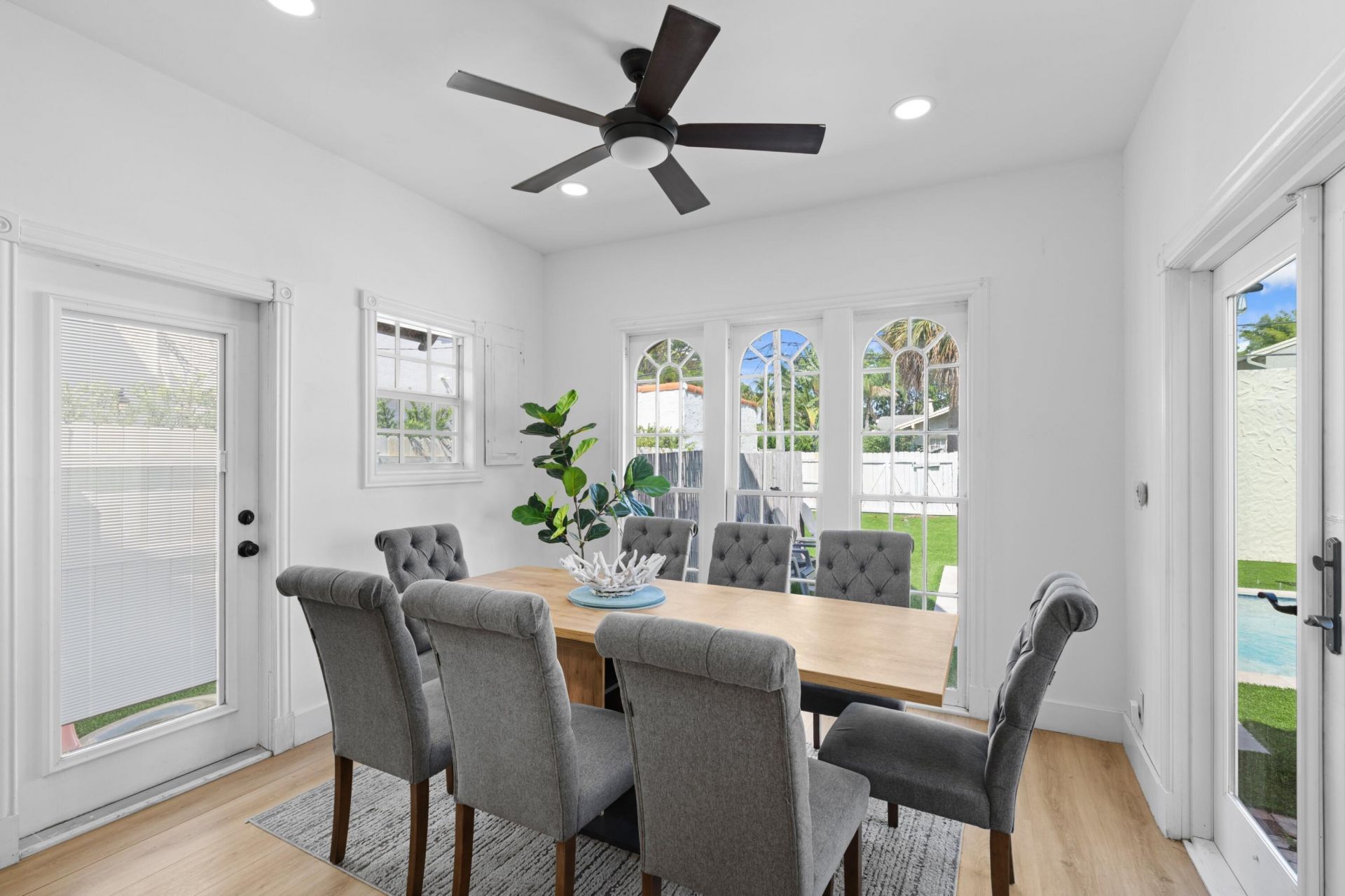 419 30th Street, West Palm Beach, FL 33407 Photo