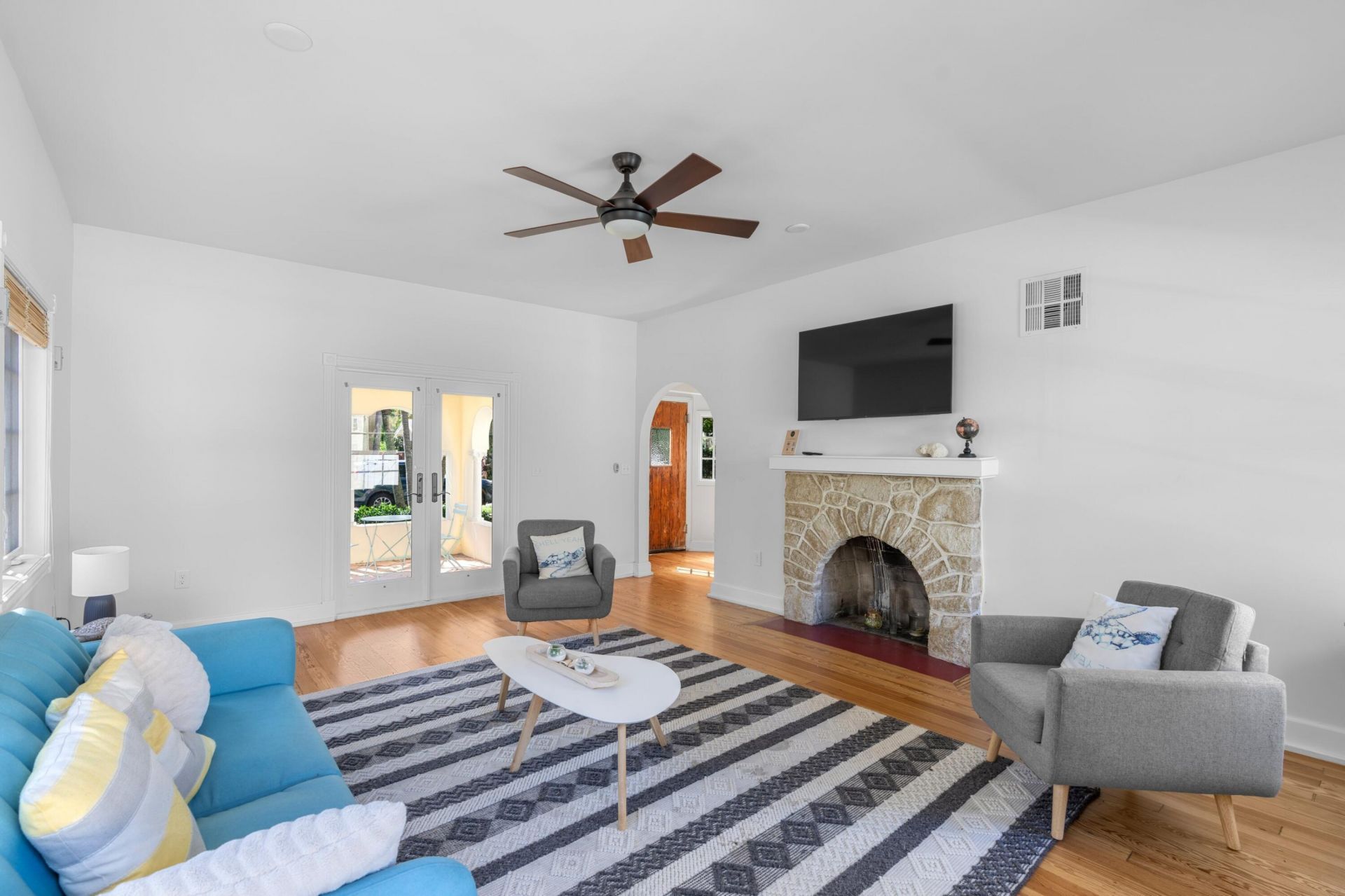 419 30th Street, West Palm Beach, FL 33407 Photo