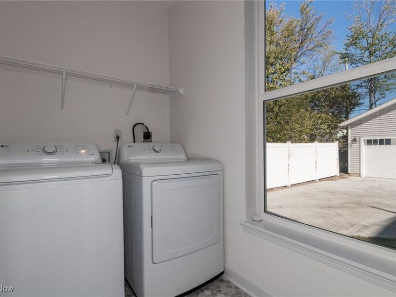 2265 E 97th Street, Cleveland, OH 44106 Photo 11