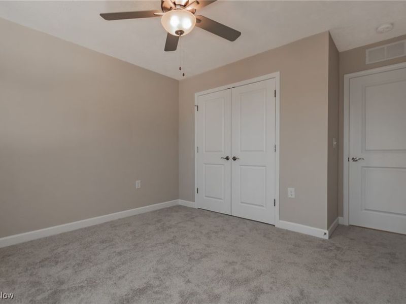 2265 E 97th Street, Cleveland, OH 44106 Photo 20