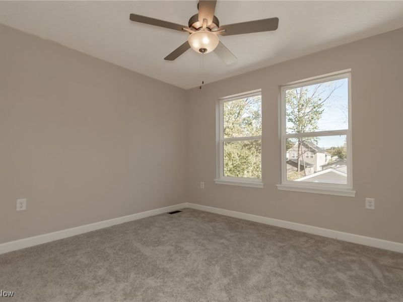 2265 E 97th Street, Cleveland, OH 44106 Photo 27