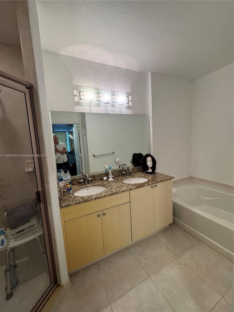 Please Call For Address, Unit 1111, Hollywood, FL 33020 Photo