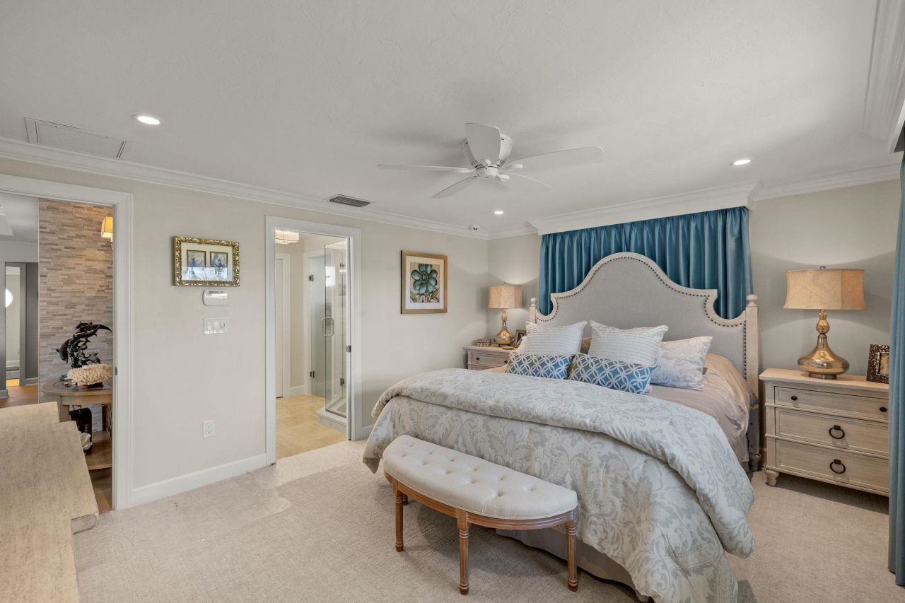 1674 Sabal Palm Dr, Sanibel, FL 33957 Photo