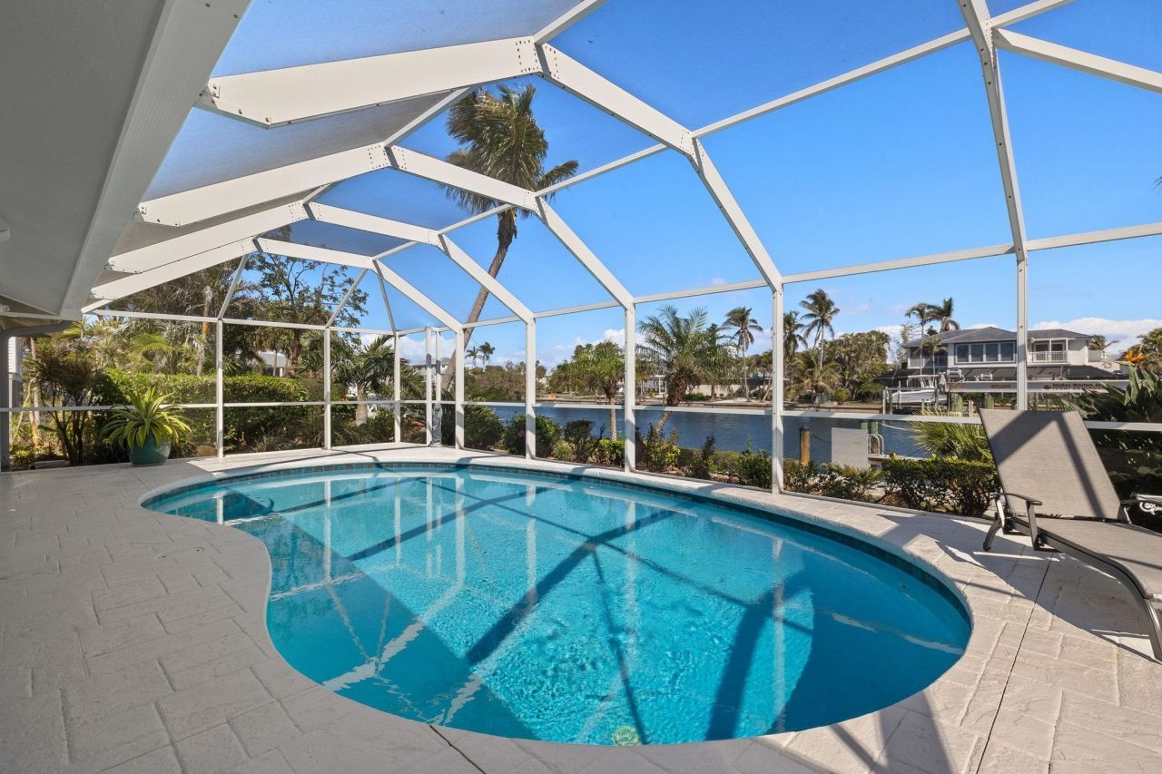 1674 Sabal Palm Dr, Sanibel, FL 33957 Photo