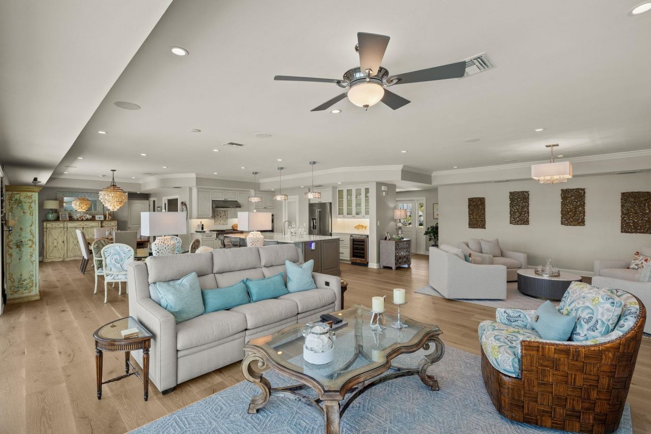 1674 Sabal Palm Dr, Sanibel, FL 33957 Photo