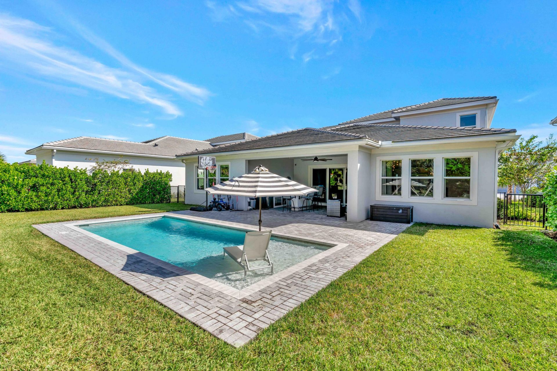 9264 Crestview Circle, Palm Beach Gardens, FL 33412 Photo