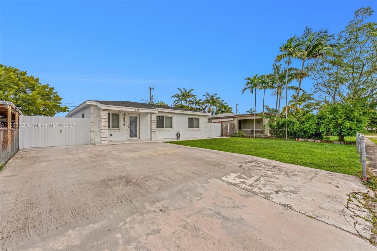 875 E 8th St, Hialeah, FL 33010 Photo